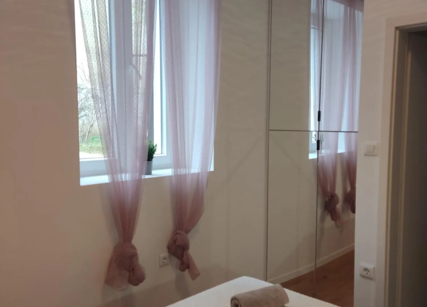 Lux Arena Residence Ema Pula