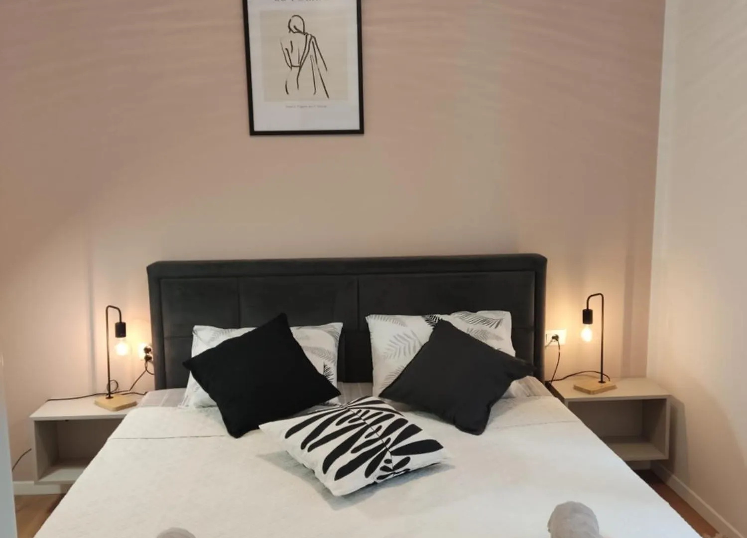 Lux Arena Residence Ema Pula